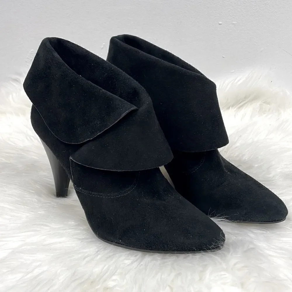 VIA SPIGA black suede ankle heel booties 7M